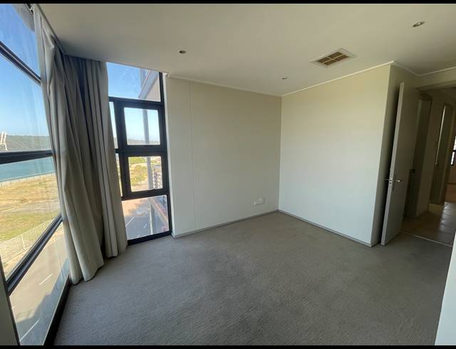 2 BEDROOM APARTMENT FOR SALE IN POINT WATERFRONT